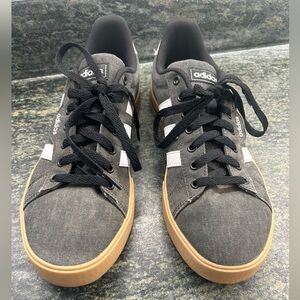 Adidas men’s daily 3.0